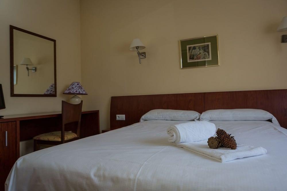 Hotel La Pardina Sabiñánigo Esterno foto
