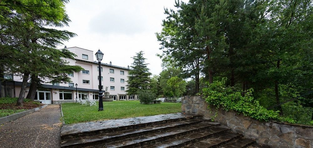 Hotel La Pardina Sabiñánigo Esterno foto