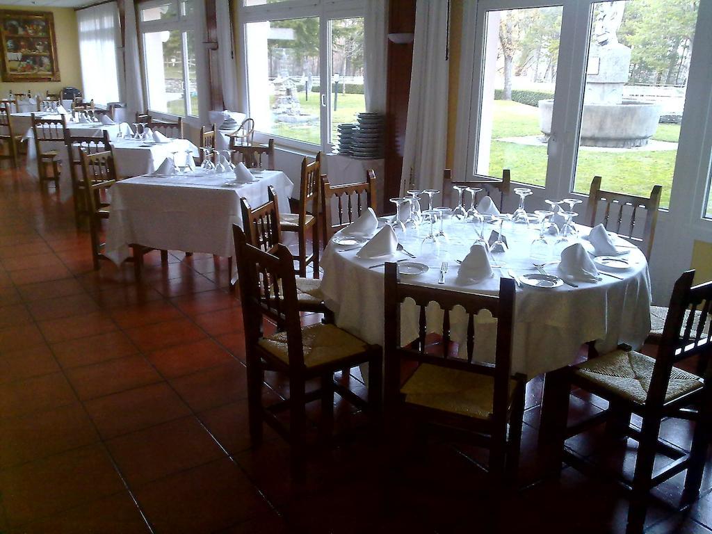 Hotel La Pardina Sabiñánigo Esterno foto